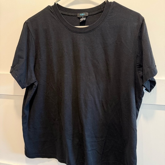 Classic Black Short Sleeve Women's Tee - Picture 2 of 5